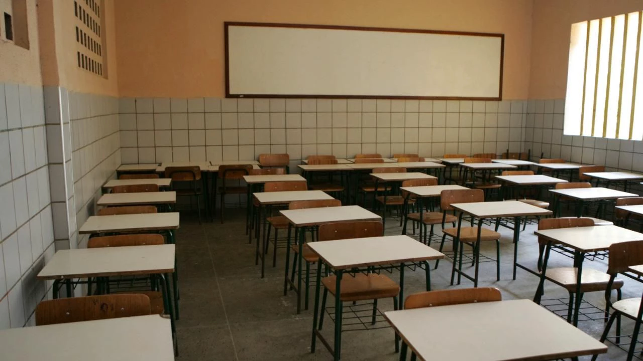 No governo da professora Fátima Bezerra, escolas do estado perderam 16 mil alunos