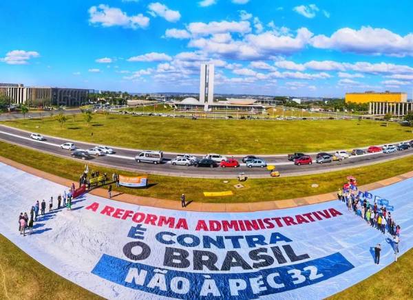 Entidades repudiam Reforma Administrativa em audiência pública na Câmara dos Deputados